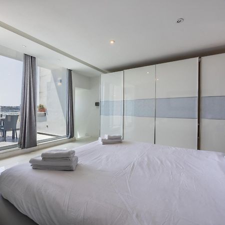 New Duplex Penthouse W Breathtaking Views By Sf Homes Gżira Kültér fotó